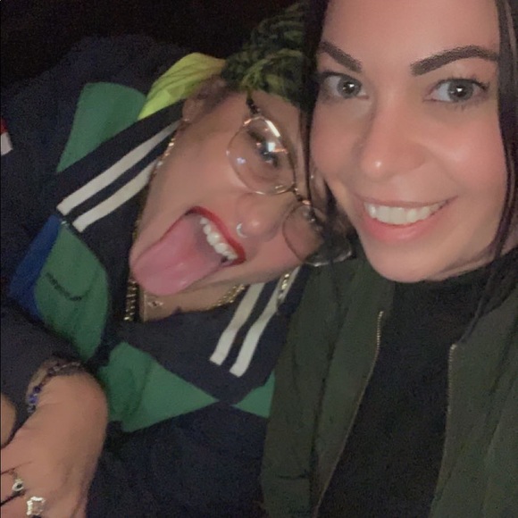 Meet your Posher, Laura - Picture 8 of 8